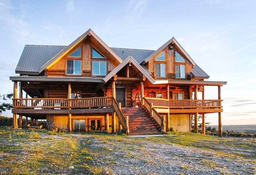 Luxe Lodge In The Tetons For Large Group Retreats!