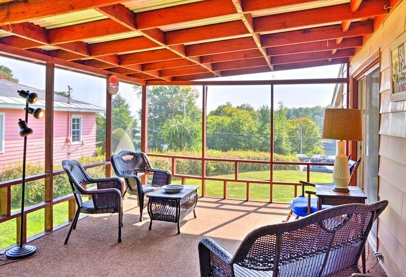 Mayfield Home W/ Private Dock On Lake Sacandaga!