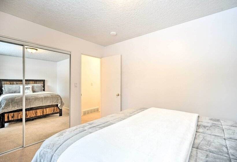 Millcreek Home W/ Mtn View < 8 Mi To Slc!