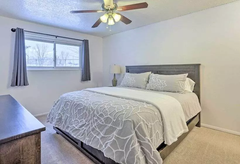 Millcreek Home W/ Mtn View < 8 Mi To Slc!