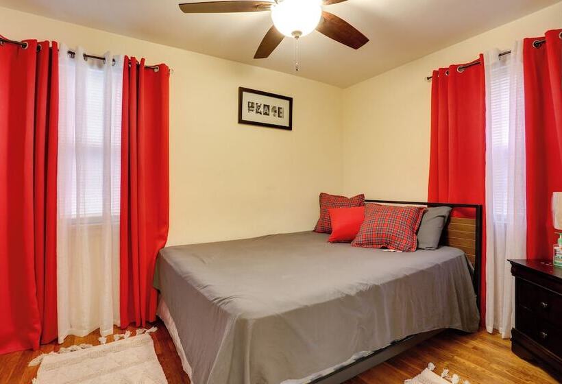 Newark Home W/ Deck & Fire Pit, 16 Mi To Nyc!