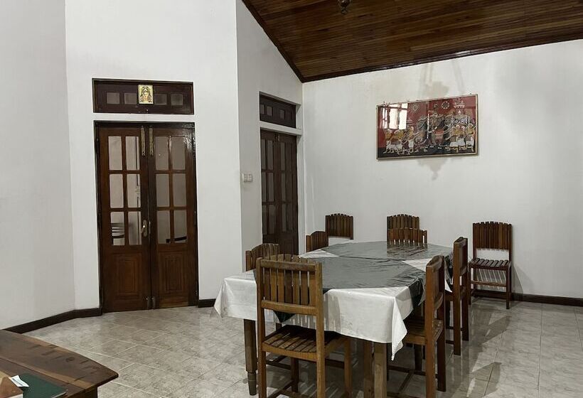 펜션 The Green Savanna Holiday Bungalow