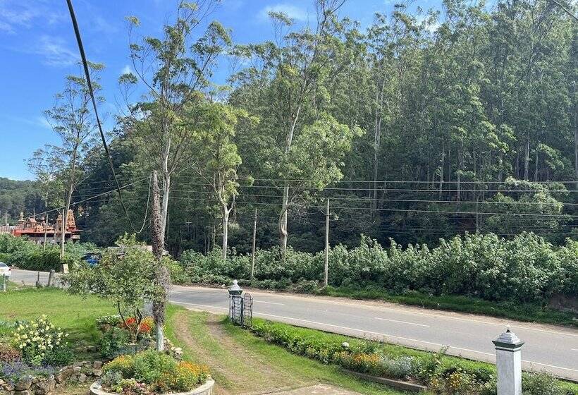 펜션 The Green Savanna Holiday Bungalow