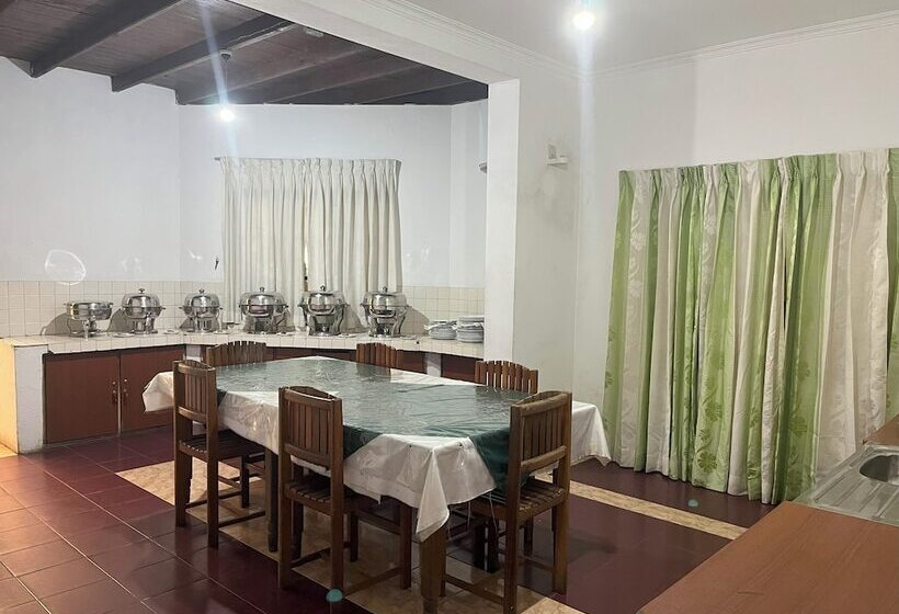 펜션 The Green Savanna Holiday Bungalow