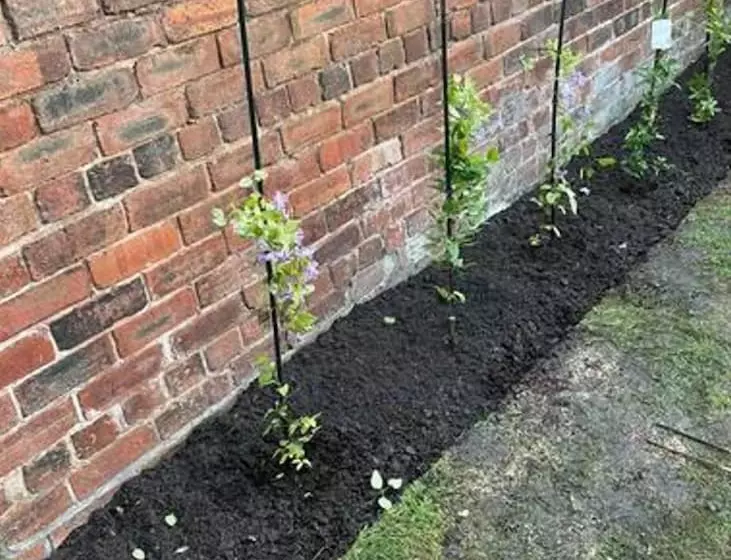 اقامتگاه 2 Bed House In Chesterfield Free Parking Garden