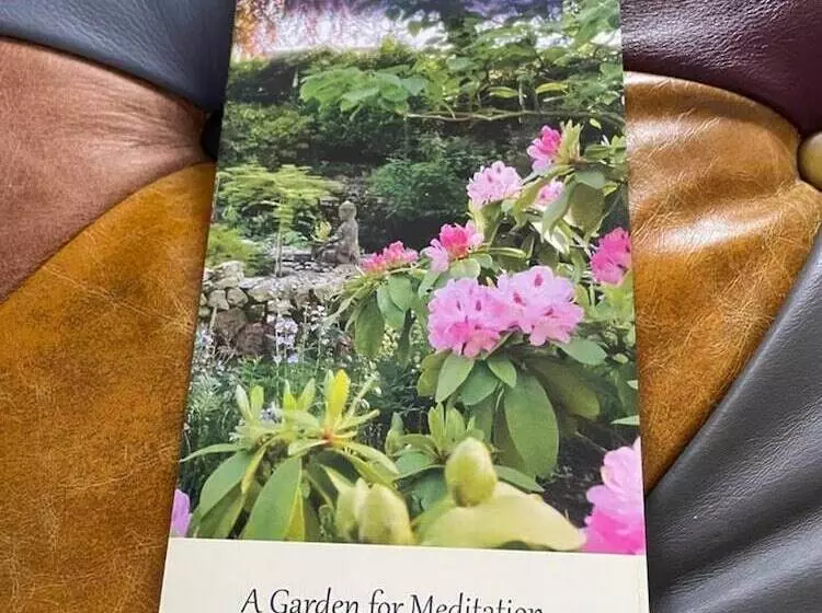 اقامتگاه 2 Bed House In Chesterfield Free Parking Garden