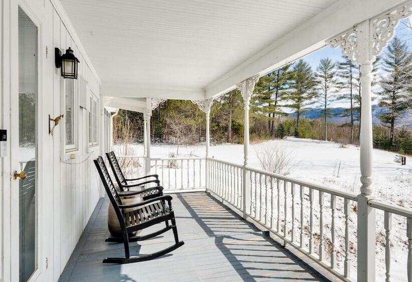 Rustic Mountain View Farmhouse On 159 Acres