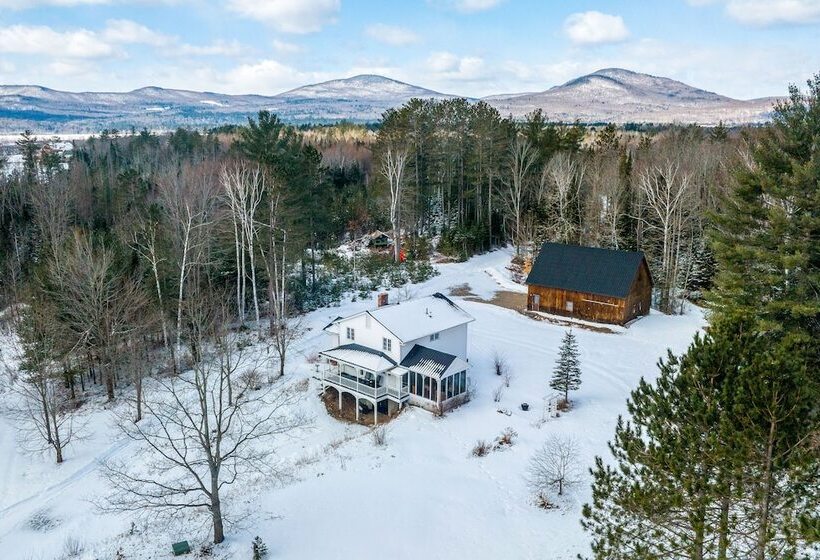Rustic Mountain View Farmhouse On 159 Acres