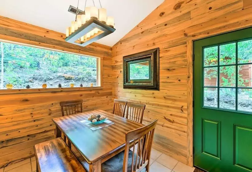 Bobcat Trail Cabin  On 3 Acres In Como!