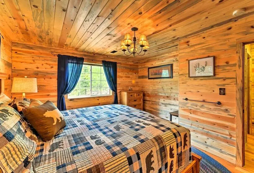 Bobcat Trail Cabin  On 3 Acres In Como!
