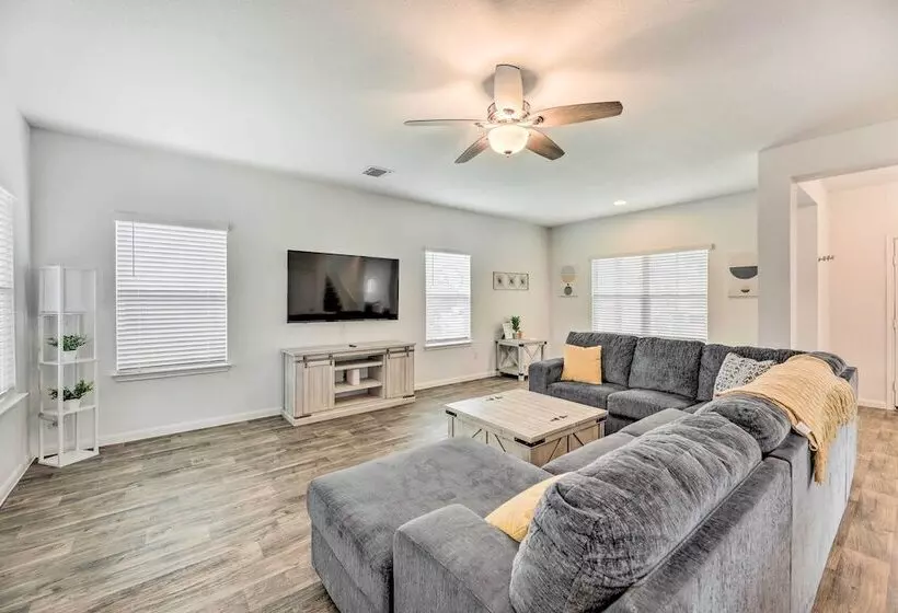 Austin Home ~ 12 Mi To Downtown!