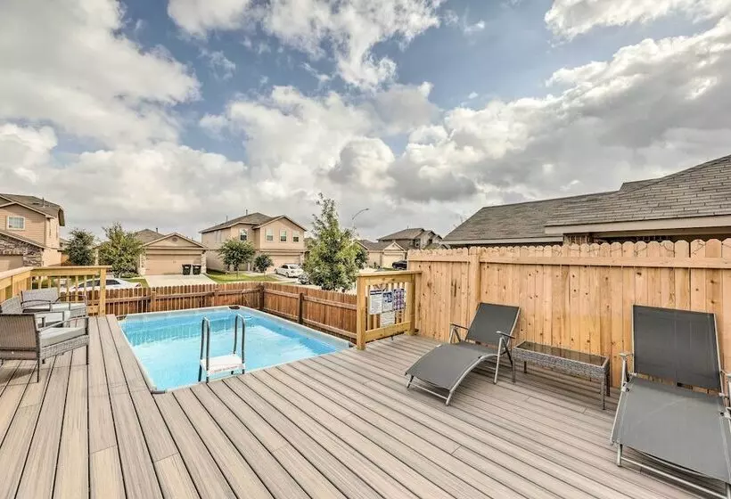 Austin Home ~ 12 Mi To Downtown!