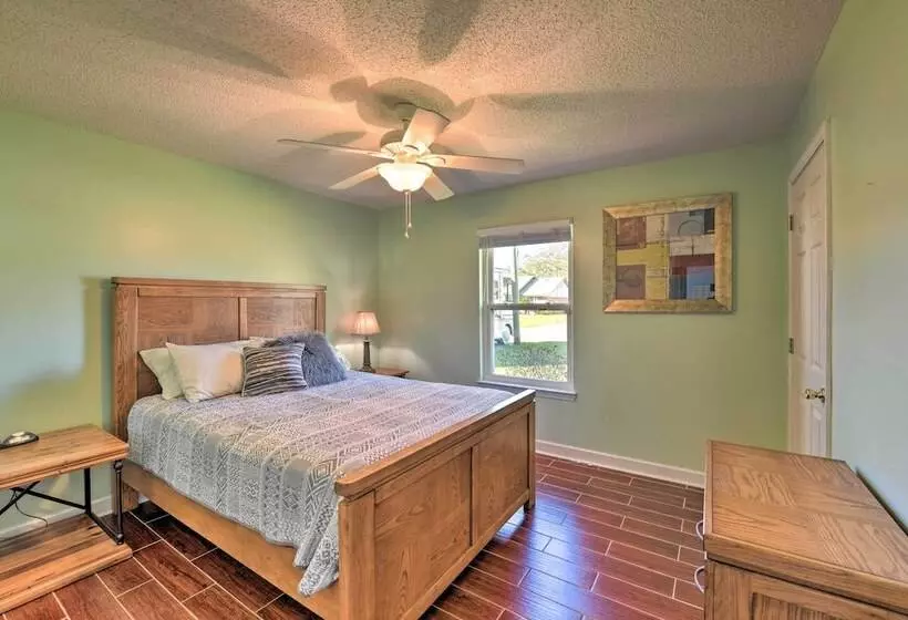 Welcoming Pensacola Home W/ Spacious Yard!