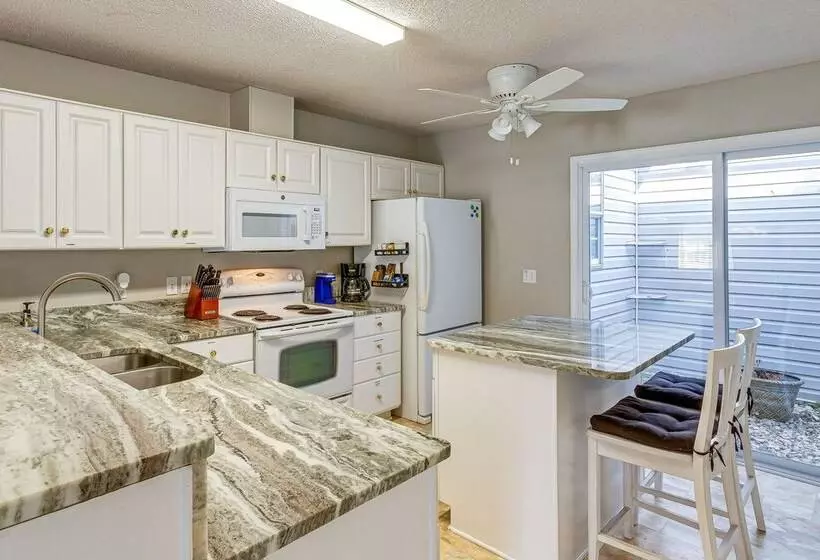 Welcoming Perdido Bay Home < 1 Mile To Dock