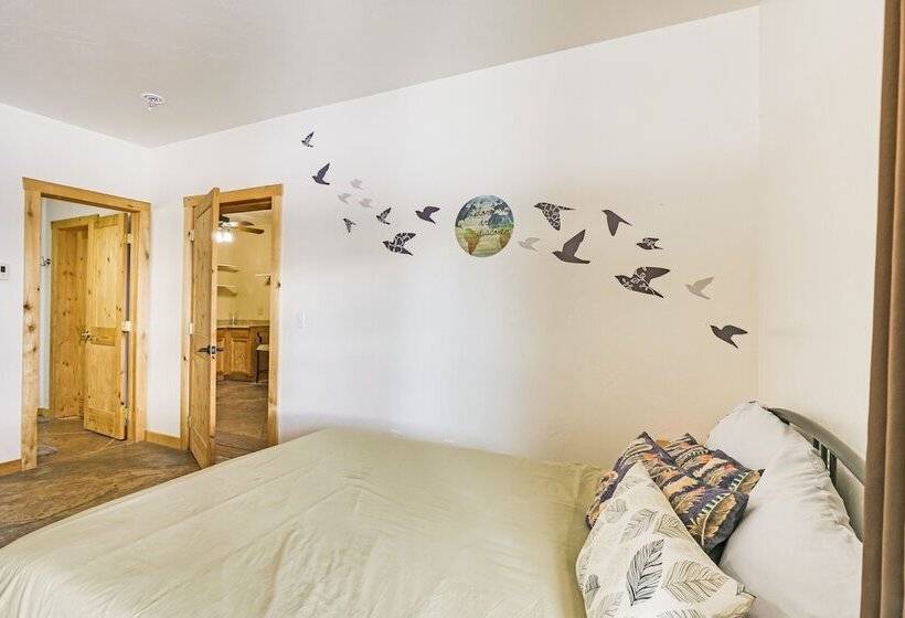 Spacious Fairplay Log Home W/ Patio & Fire Pit!