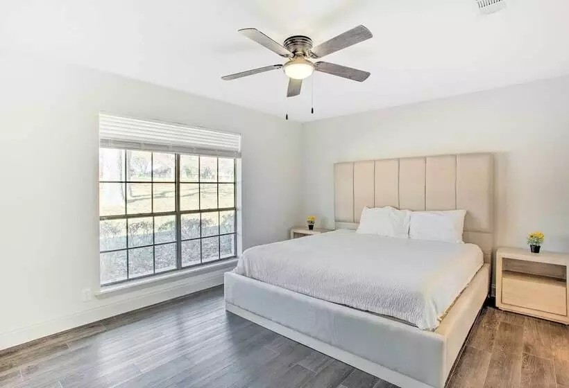 Charming Sherman Home W/ Spacious Yard & Pond