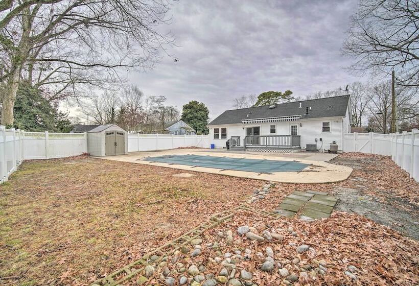 Charming Somers Point House W/ Private Pool!