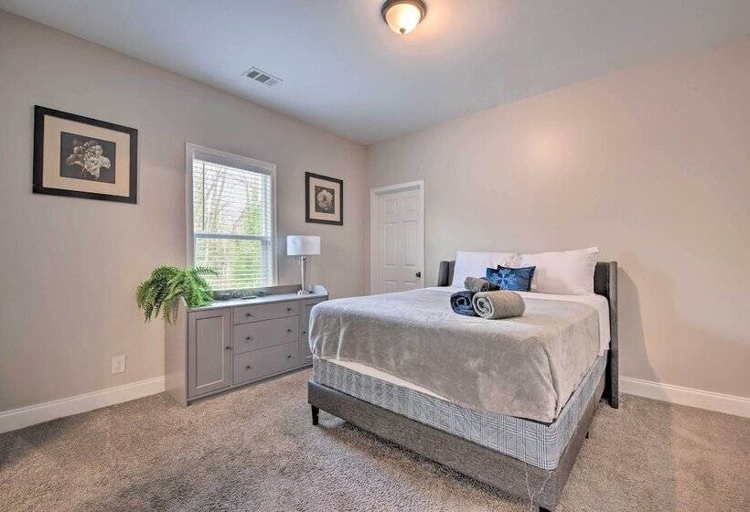 Chic Atlanta Home < 4 Mi To Mercedes Benz Stadium!