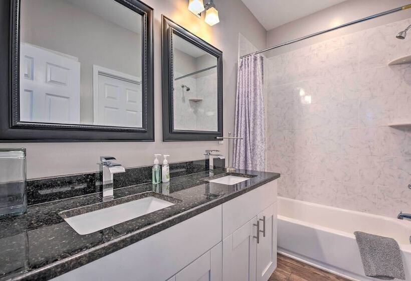 Chic Atlanta Home < 4 Mi To Mercedes Benz Stadium!