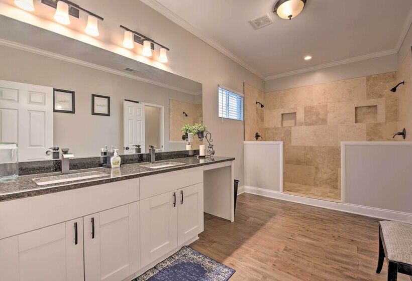 Chic Atlanta Home < 4 Mi To Mercedes Benz Stadium!