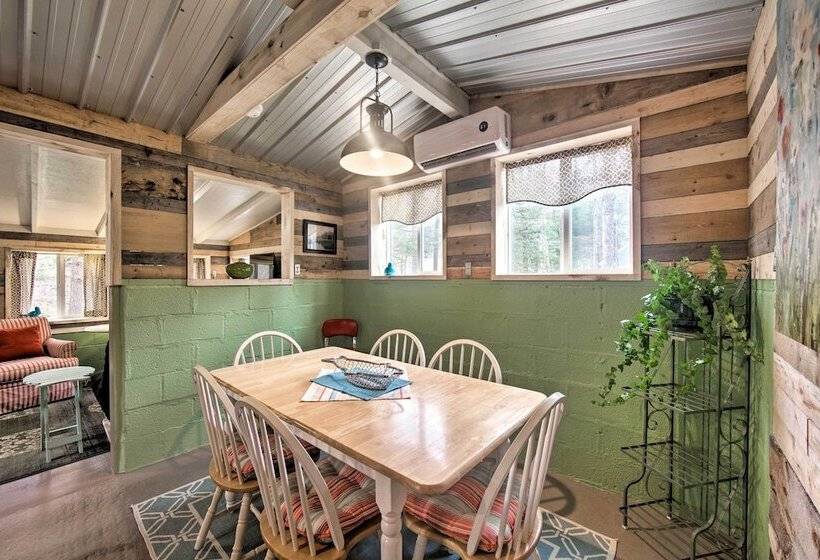 Creekside Stoney Cabin W/ 180 Ft Of River Frontage