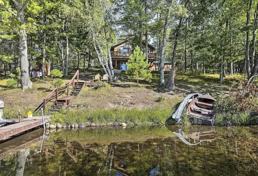 Four Season Lake Cabin W/ Canoe & Paddle Boat!