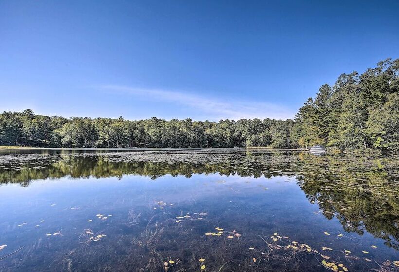 Four Season Lake Cabin W/ Canoe & Paddle Boat!