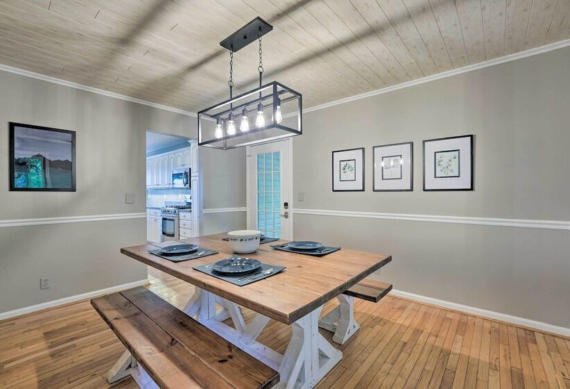 Grand Pisgah Forest Home On Secluded 5 Acres!