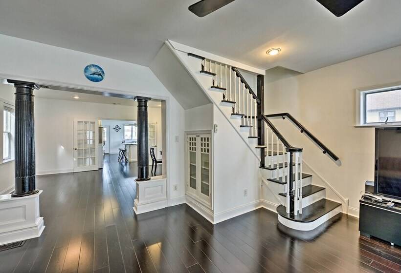 Home W/water Views, 1 Mi To Boardwalk/casinos