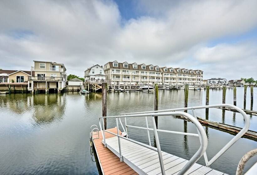 Home W/water Views, 1 Mi To Boardwalk/casinos