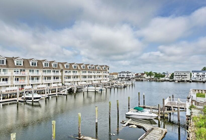 Home W/water Views, 1 Mi To Boardwalk/casinos