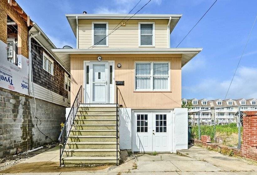 Home W/water Views, 1 Mi To Boardwalk/casinos
