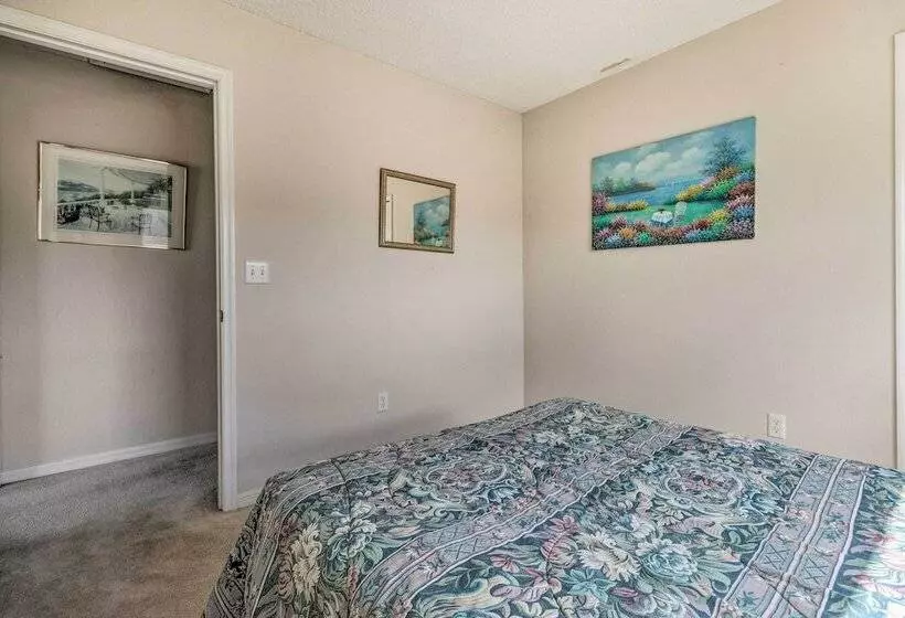 < 5 Mi To Disney Parks: Spacious Home W/ Lanai