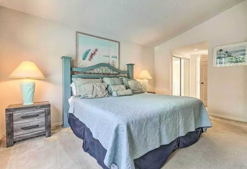 < 5 Mi To Disney Parks: Spacious Home W/ Lanai