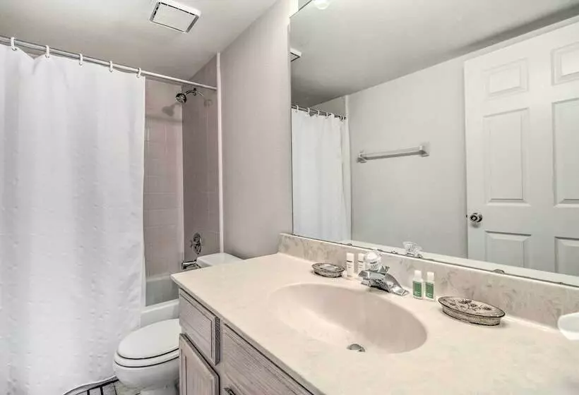 < 5 Mi To Disney Parks: Spacious Home W/ Lanai