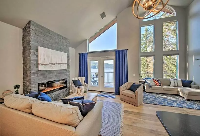 Lake Pend Oreille Home W/dock & Paddle Boards