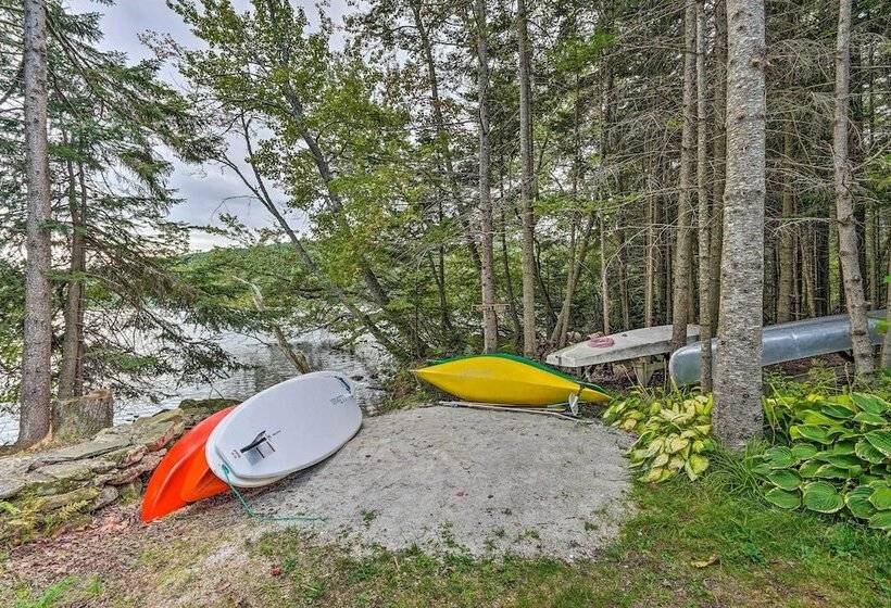 Lakefront Paradise Near Okemo & Killington
