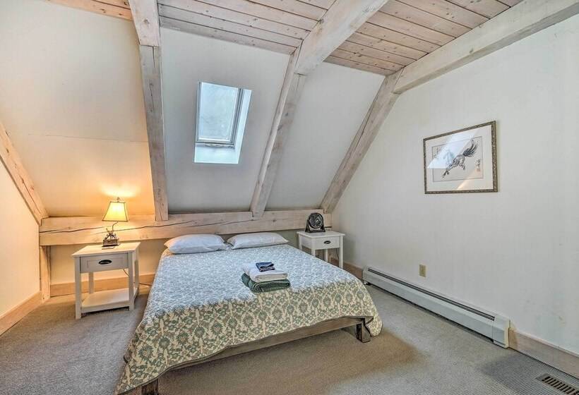 Lakefront Paradise Near Okemo & Killington