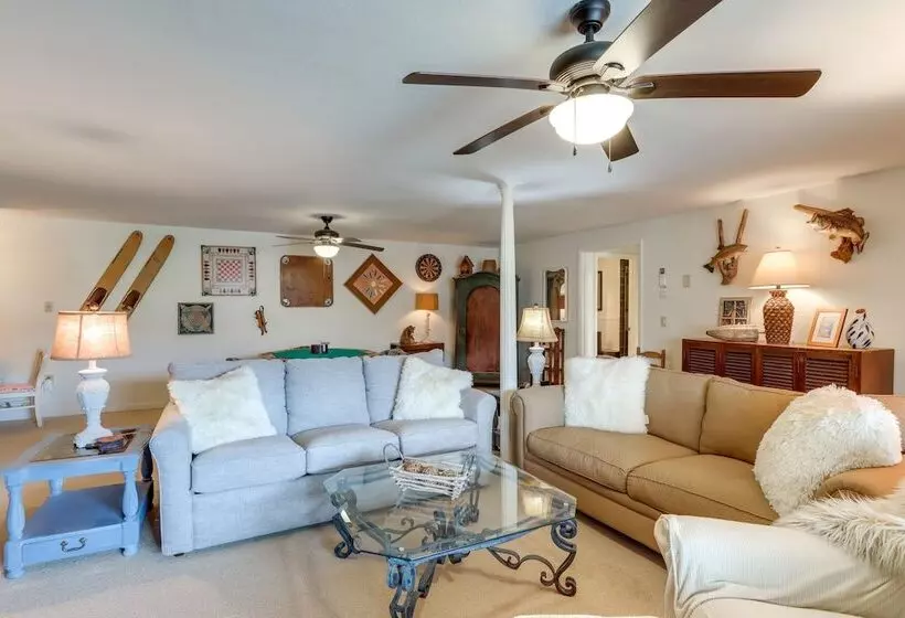 Nantahala Lake Family Home W/ Private Dock & Views