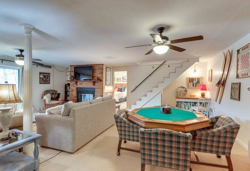 Nantahala Lake Family Home W/ Private Dock & Views