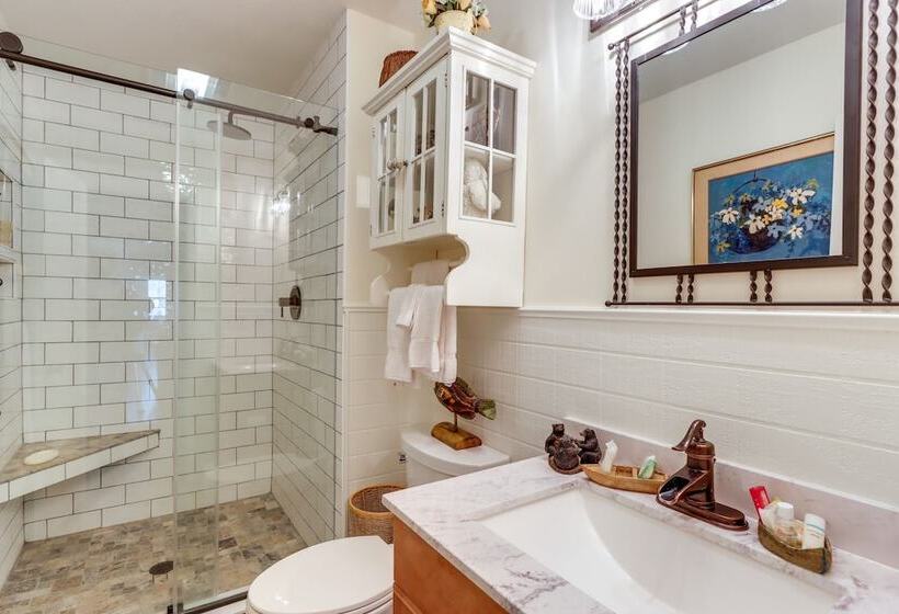 Nantahala Lake Family Home W/ Private Dock & Views