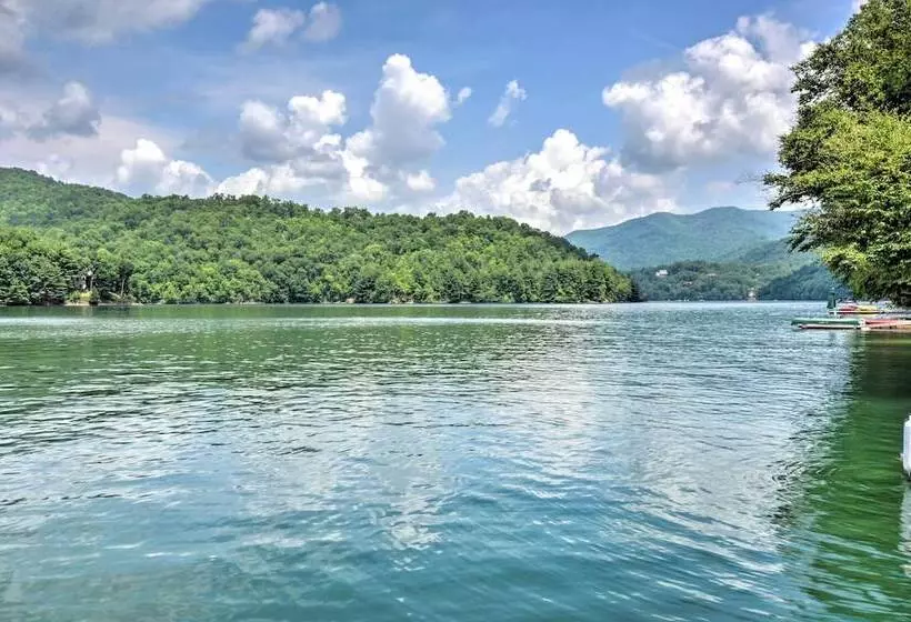 Nantahala Lake Family Home W/ Private Dock & Views