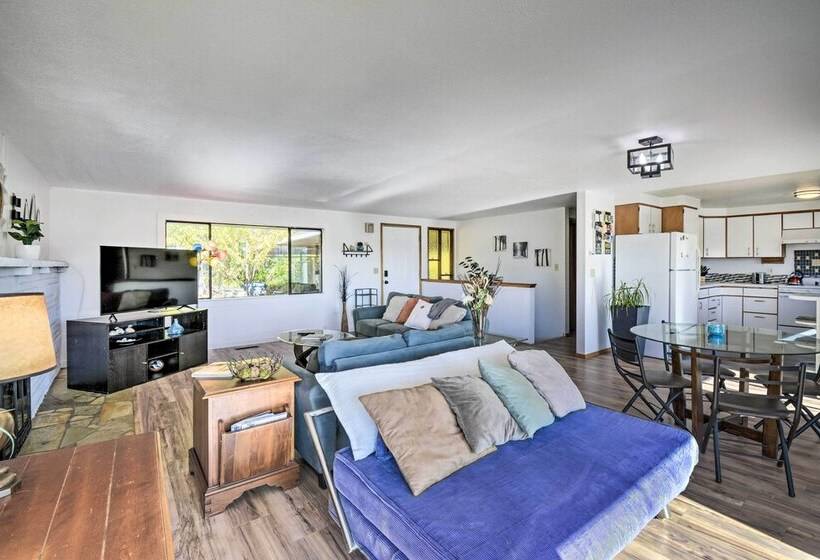 Relaxing Poulsbo Duplex W/ Liberty Bay Views!