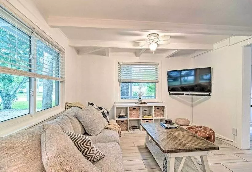 Retreat Half Mile To Beach/siesta Key Village