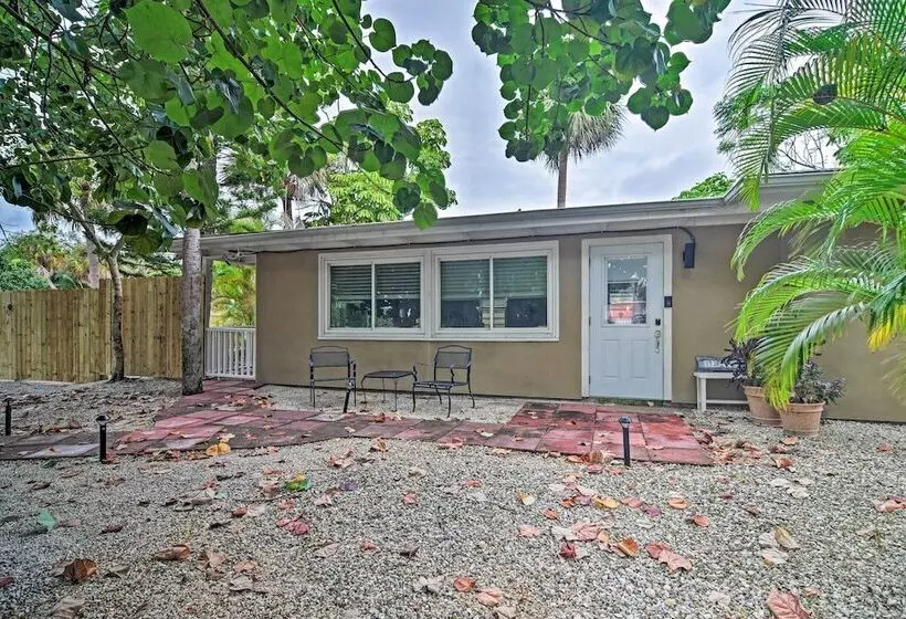 Retreat Half Mile To Beach/siesta Key Village
