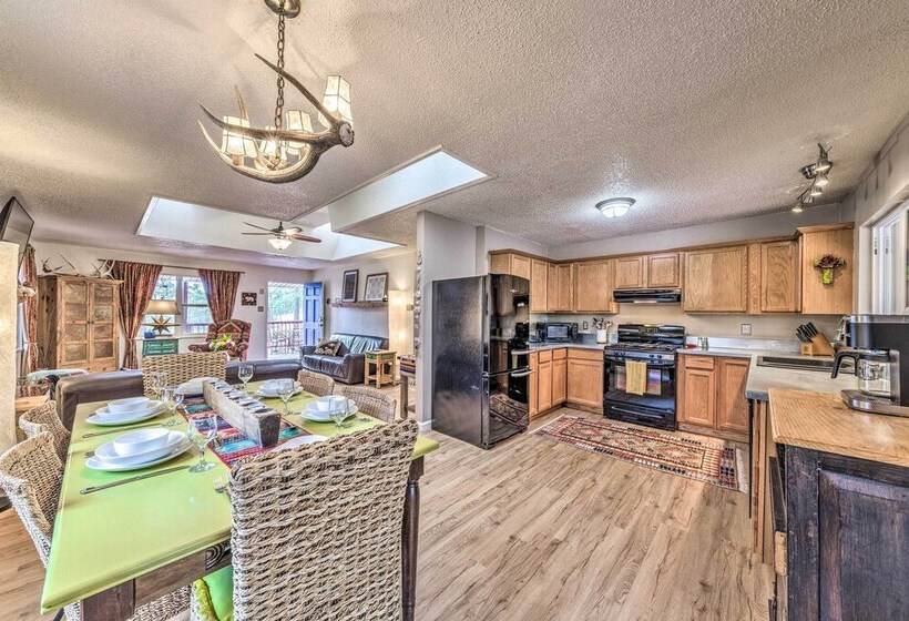 Ruidoso House W/ Beautiful Indoor & Outdoor Space!