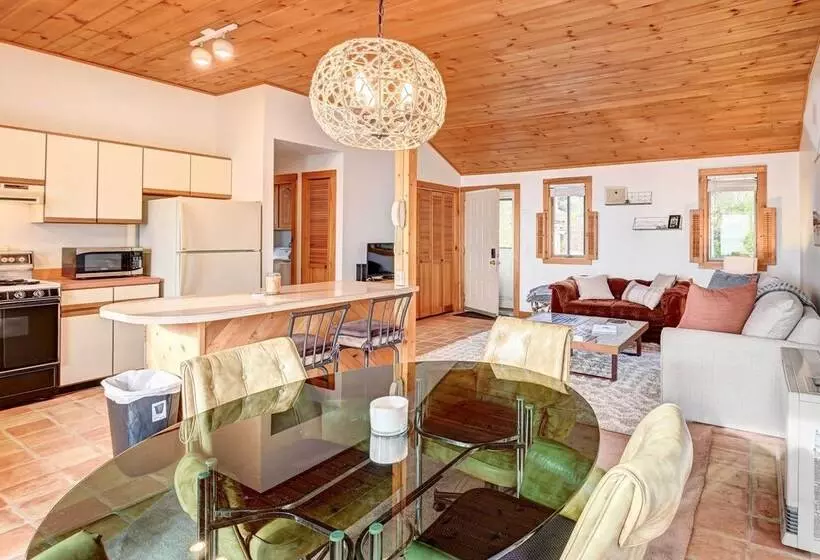 Serene Jonesport Escape: Deck W/ Water Views!