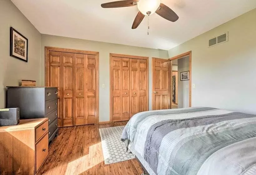 Spacious Fort Wayne Home W/ Yard + Gas Grill!