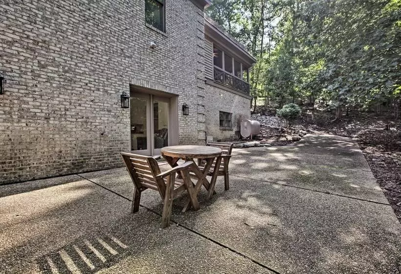 Spacious Mcgaheysville Family Retreat W/ Game Room