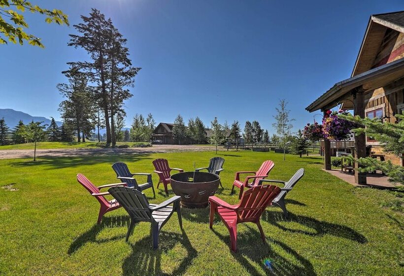 Stunning Kalispell Cottage On 30 Acre Farm!